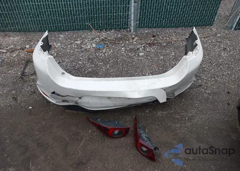 2022 Mazda Mazda3 2.5 S из США, поврежденный, VIN 3MZBPAAL1NM301476